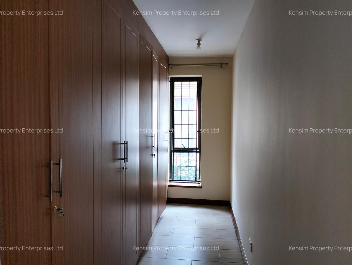 4 Bed Townhouse with En Suite in Runda - 18
