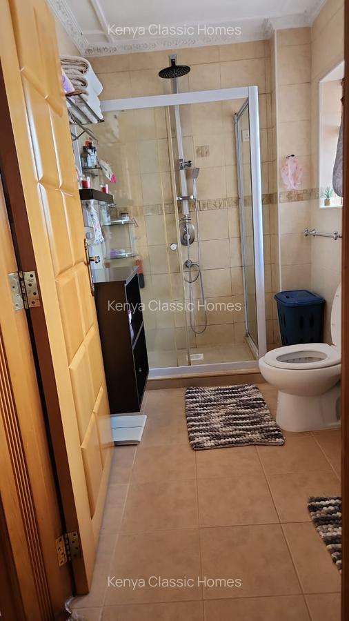 5 Bed Townhouse with En Suite at Runda Nairobi Kenya - 19