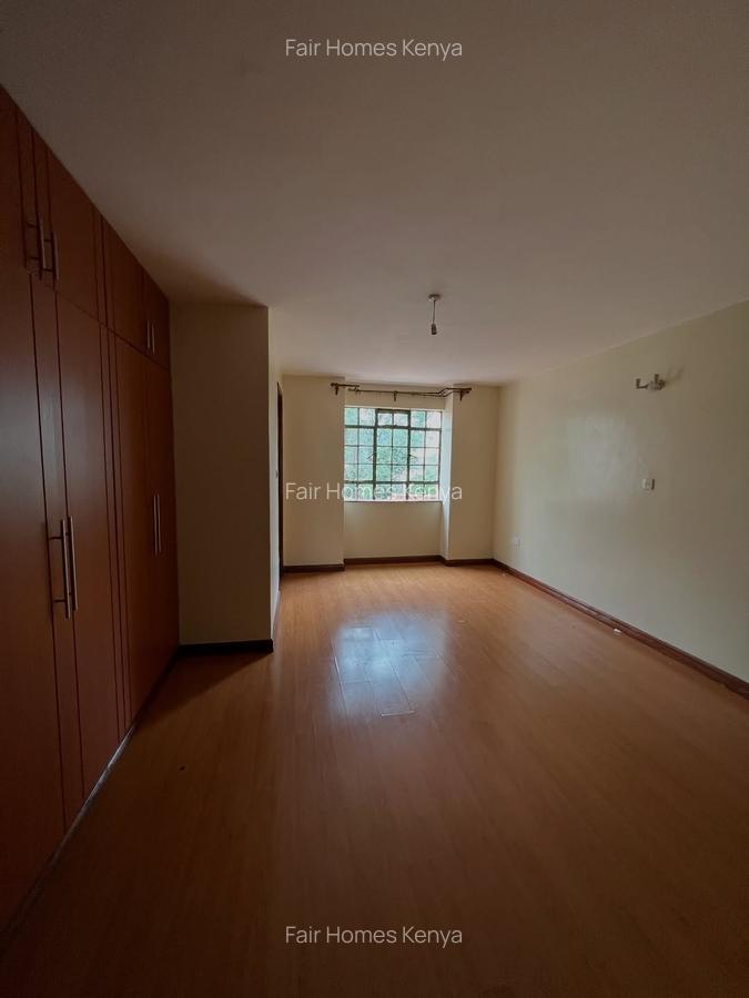 4 Bed Townhouse with En Suite at Chalbi Drive - 15