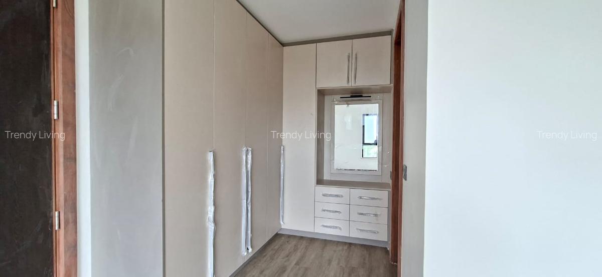 Serviced 4 Bed Apartment with En Suite in Westlands Area - 8