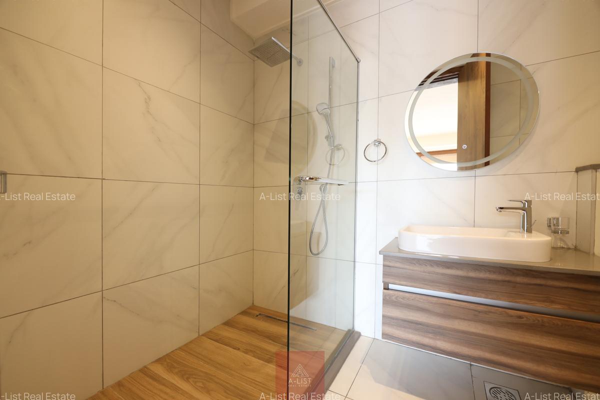 2 Bed Apartment with En Suite at Peponi Road - 9