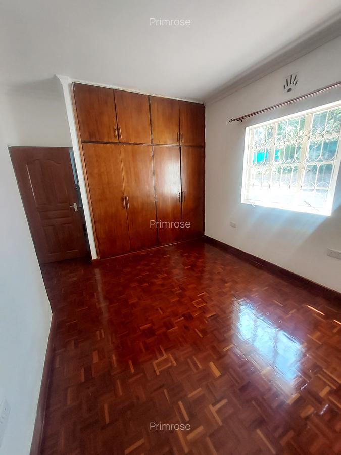 4 Bed House with Staff Quarters in Kitisuru - 10