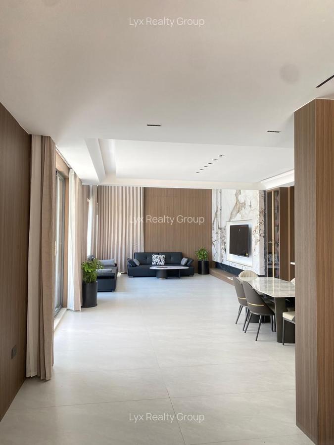 5 Bed Villa with En Suite in Lavington - 5