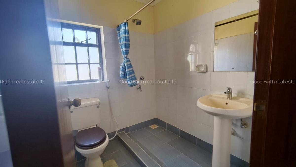 2 Bed House with En Suite in Runda - 16