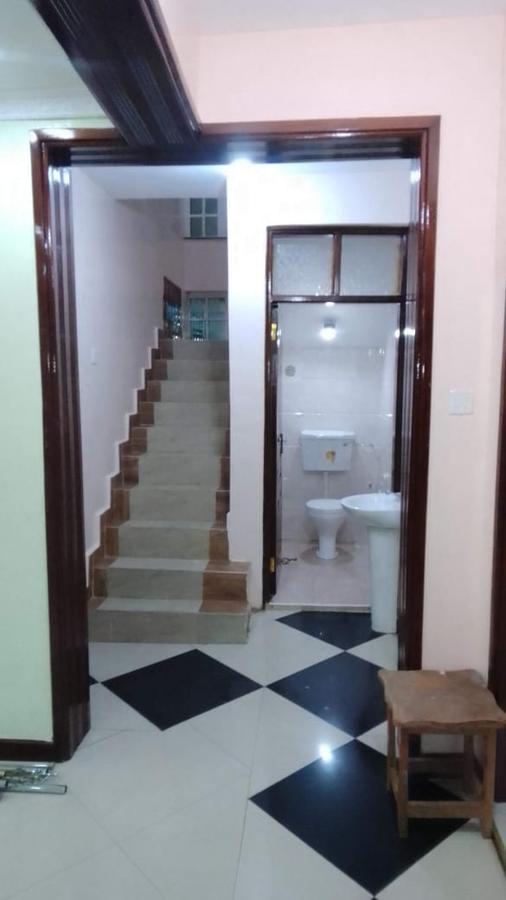 4 Bed Townhouse with En Suite at Ruiru - 11