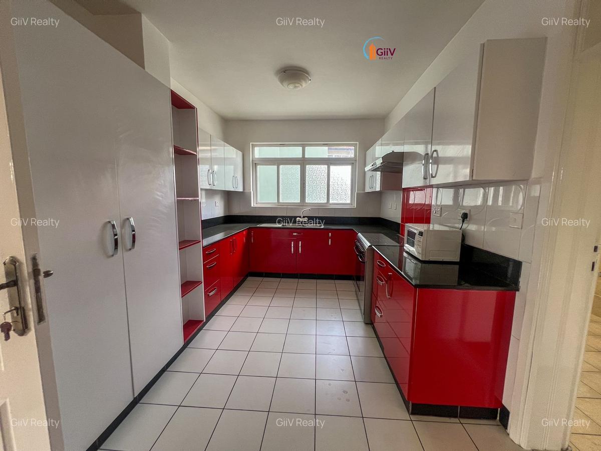 3 Bed Villa with En Suite in Westlands Area - 7