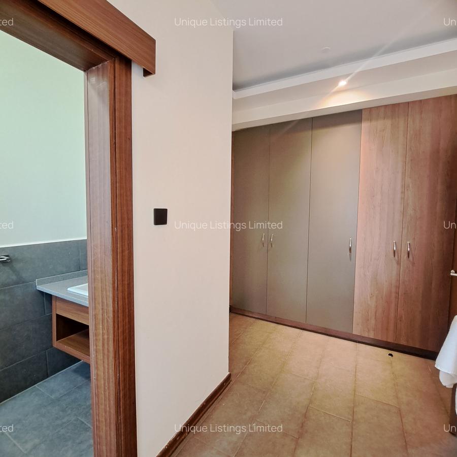 Serviced 3 Bed Apartment with En Suite in Spring Valley - 13