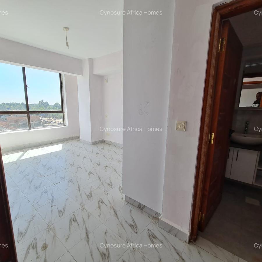 Studio Apartment with En Suite in Ngong Road - 2