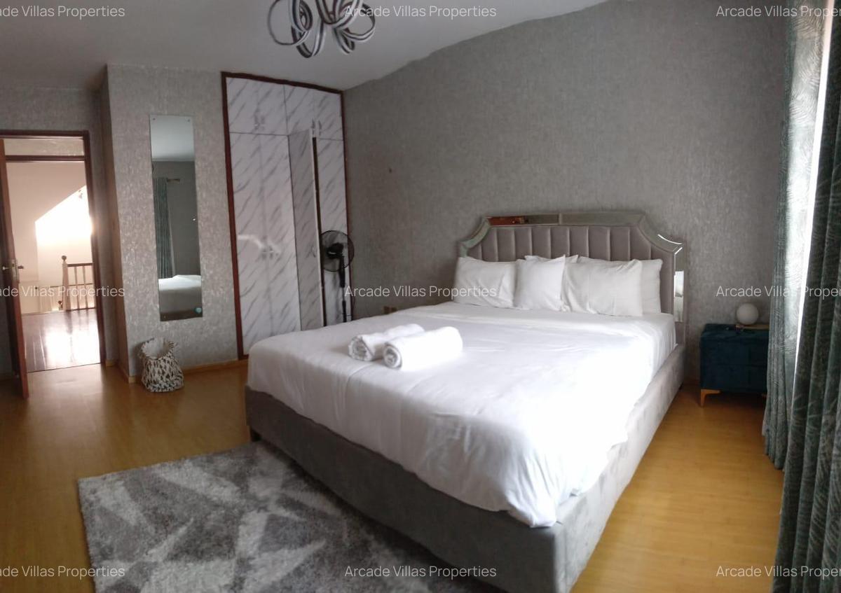 Serviced 5 Bed Apartment with En Suite in Lavington - 16