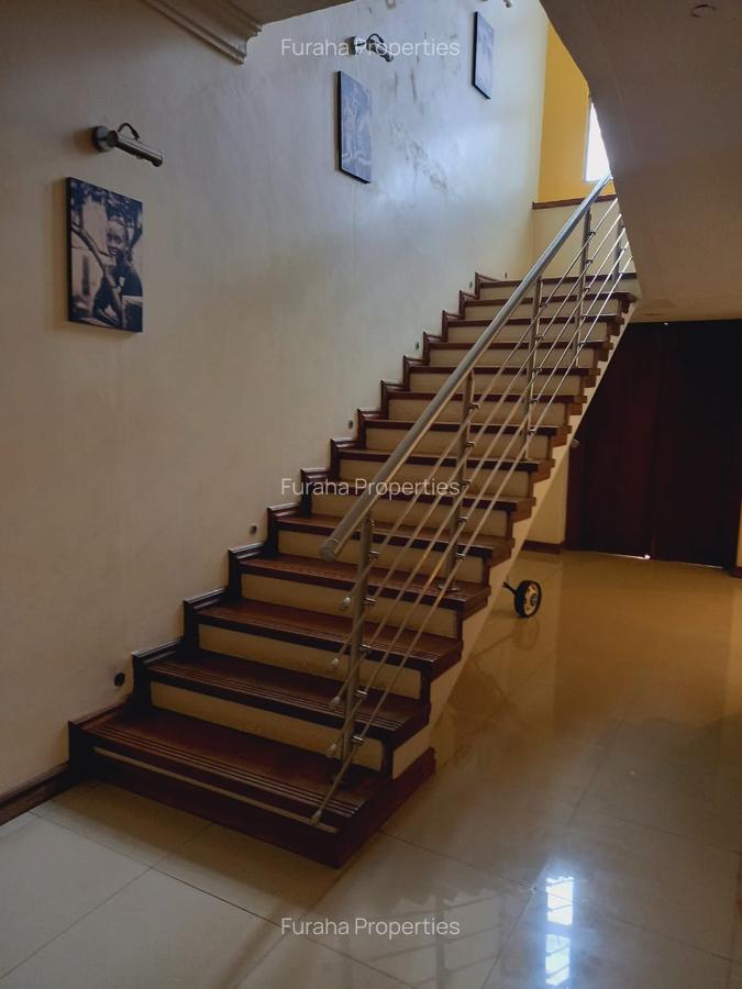 4 Bed Townhouse with En Suite in Nyali Area - 9