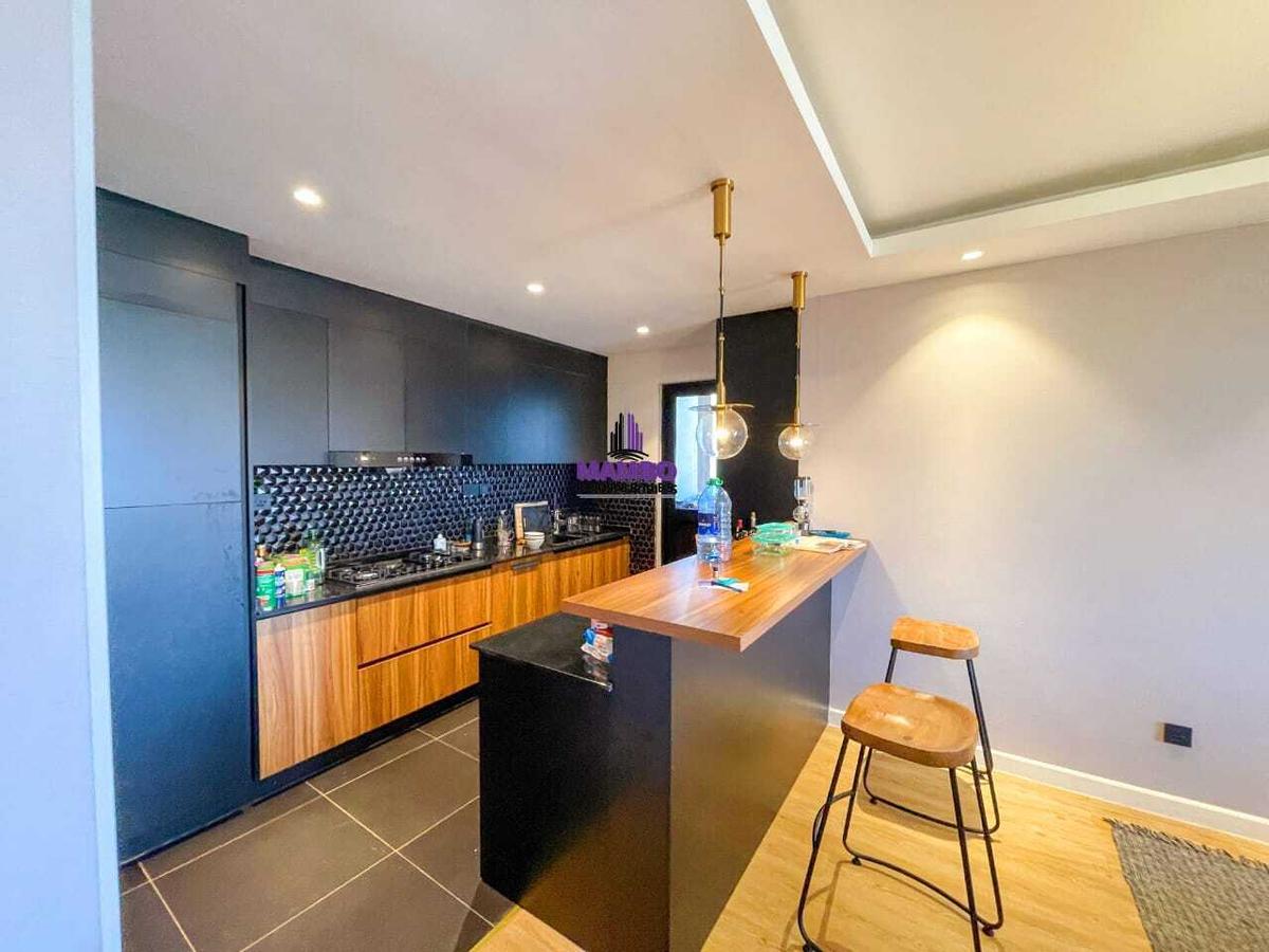 Serviced 2 Bed Apartment with En Suite at Brookside Drive - 16