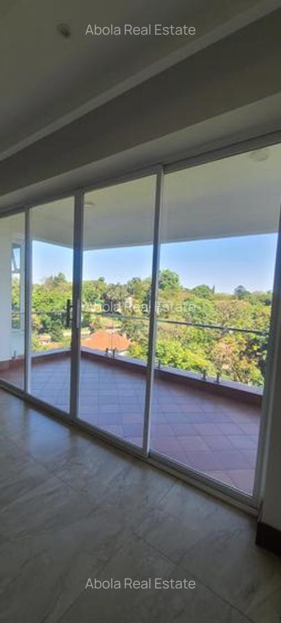 Serviced 3 Bed Apartment with En Suite in Muthaiga - 9