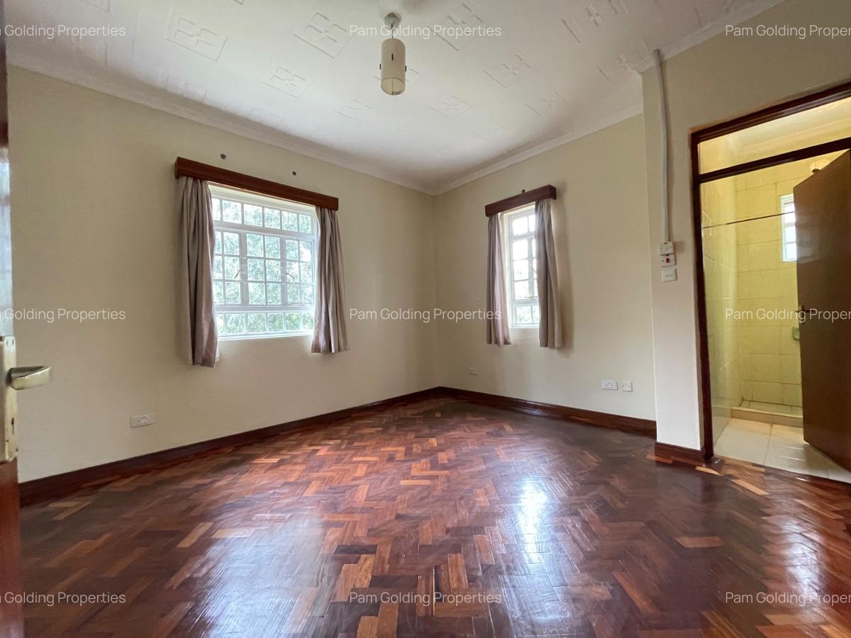 2 Bed Apartment with En Suite in Karen - 14