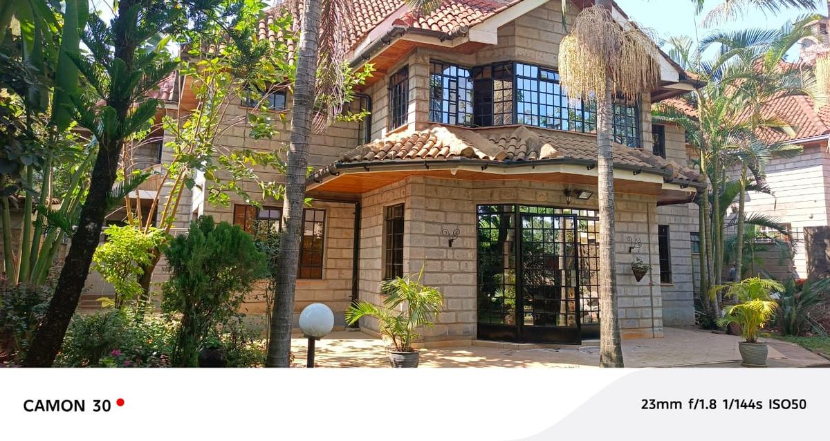 5 Bed Townhouse with En Suite in Lavington - 17