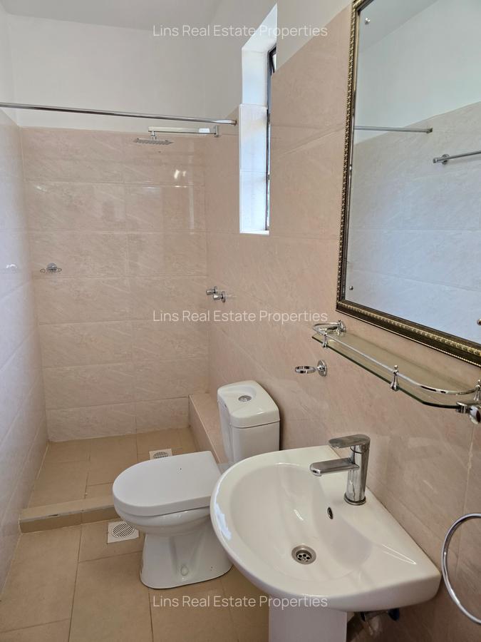 5 Bed Townhouse with En Suite in Kitisuru - 16