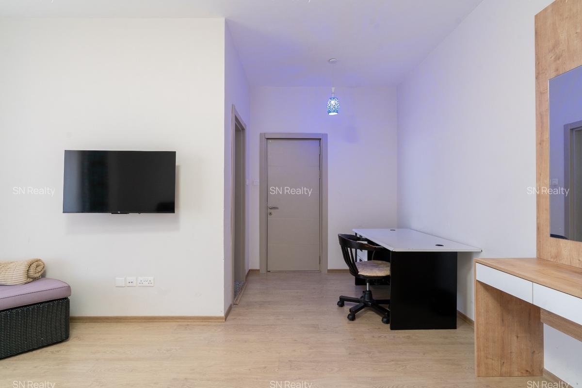 Furnished 2 Bed Apartment with En Suite at Westlands Road - 11