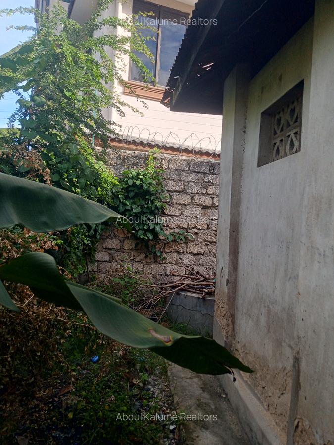 Land at Bamburi - 11