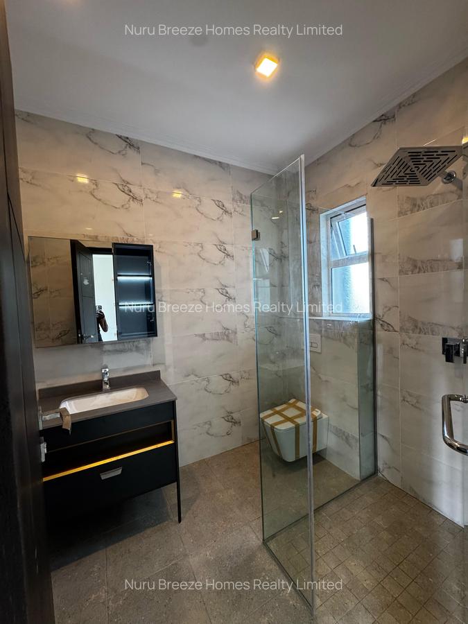 2 Bed Apartment with En Suite in Riverside - 16