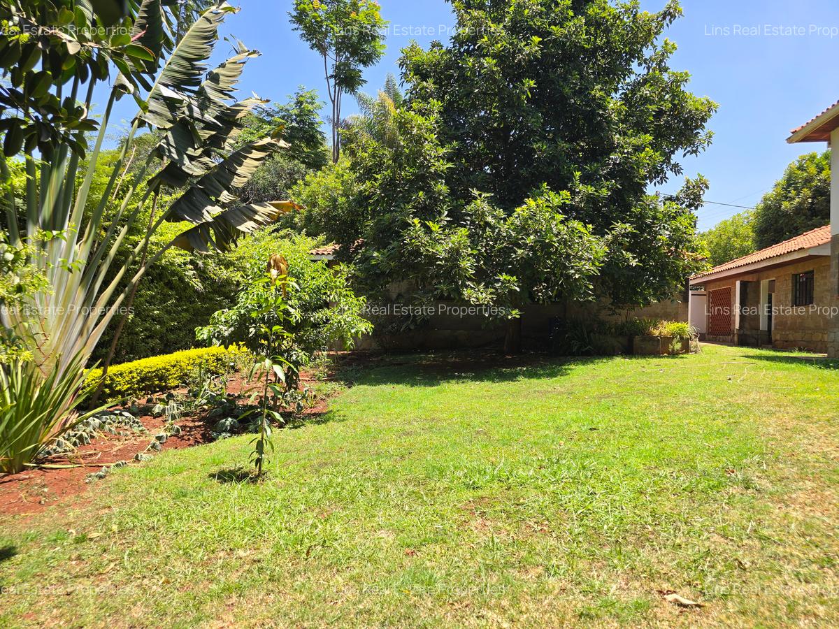 5 Bed Townhouse with En Suite in Runda - 4