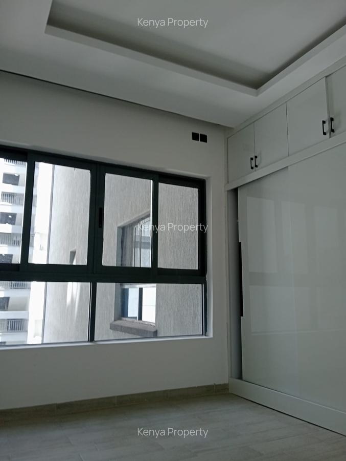 2 Bed Apartment with En Suite at Argwings Kodhek Road - 5