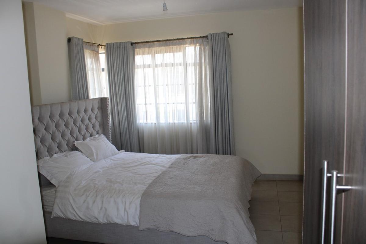 2 Bed Apartment with Lift in Ngong Road - 4