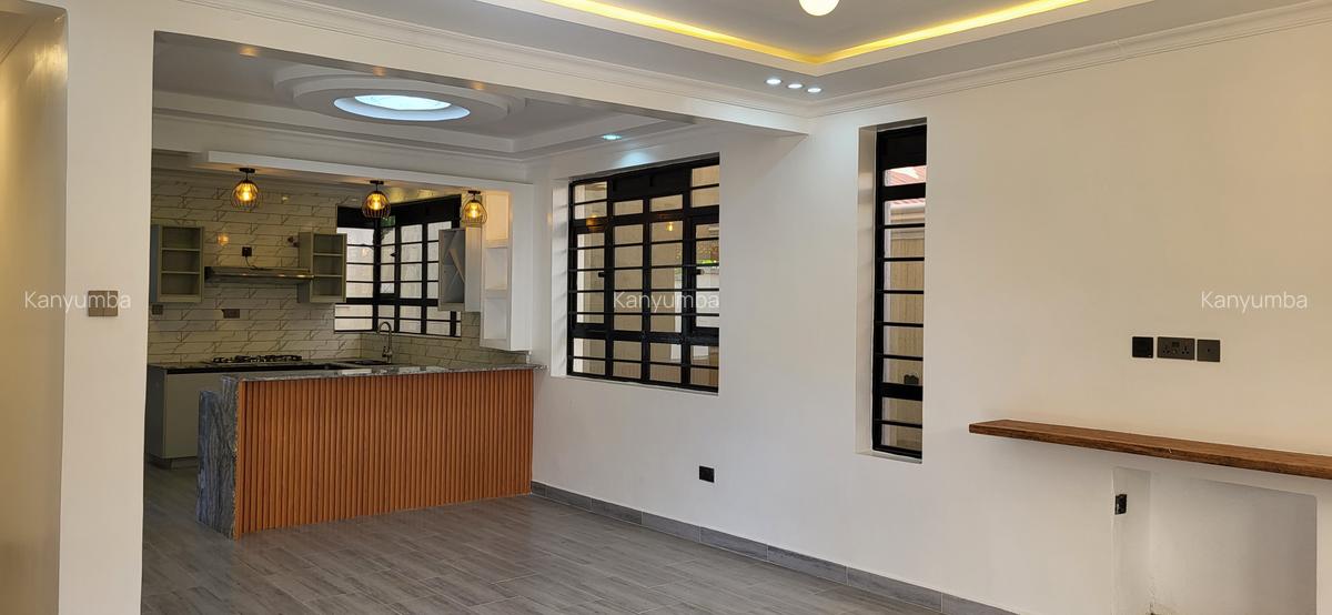 4 Bed Townhouse with En Suite at Membley - Eastern Bypass - 2