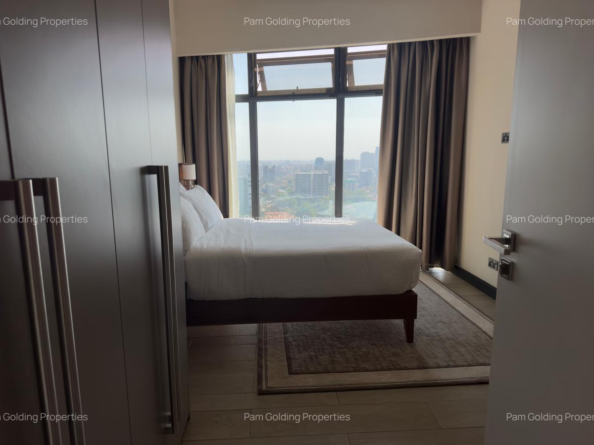 Furnished 2 Bed Apartment with En Suite at Church Road - 12