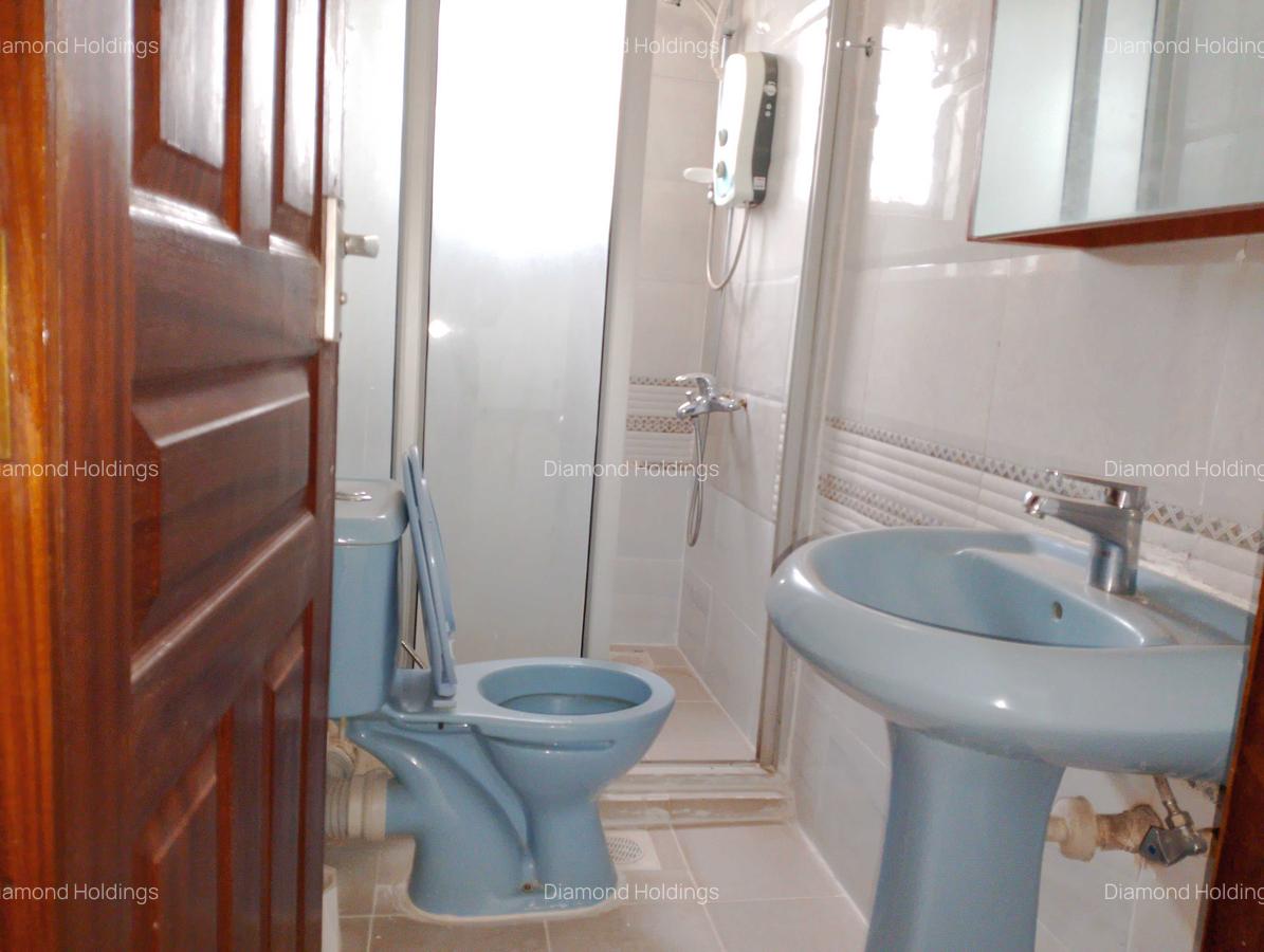 5 Bed Apartment with En Suite at Parklands - 11