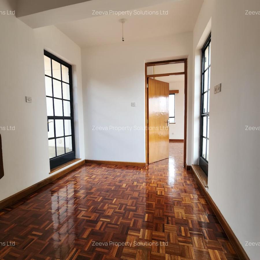 4 Bed Apartment with En Suite in Lavington - 14