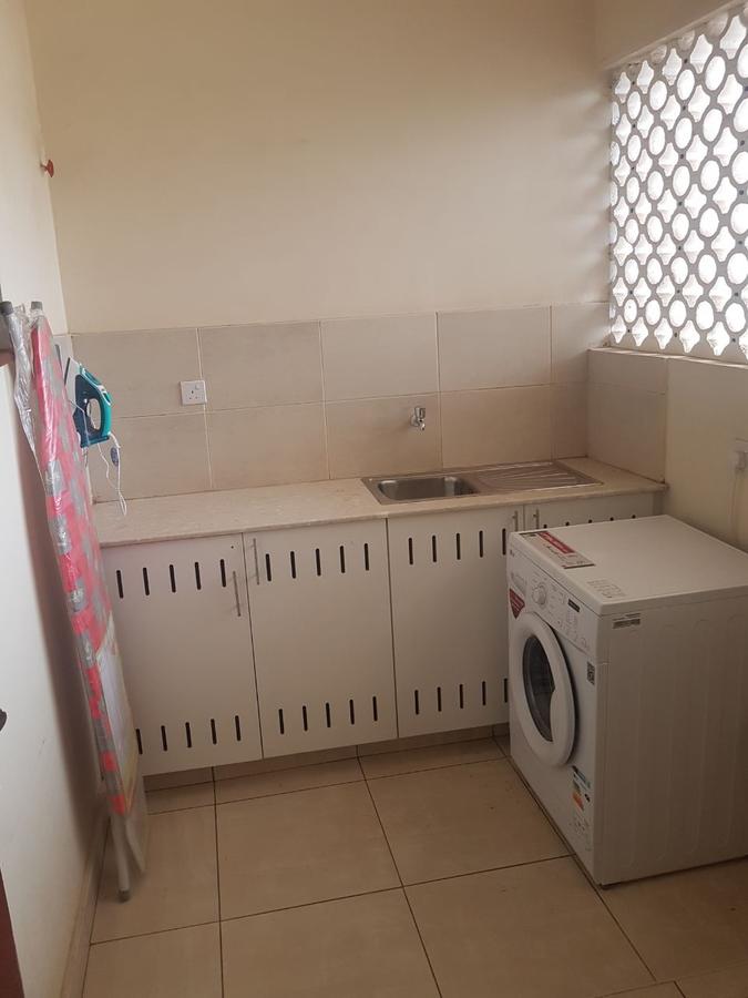 2 Bed Apartment with En Suite in Westlands Area - 8