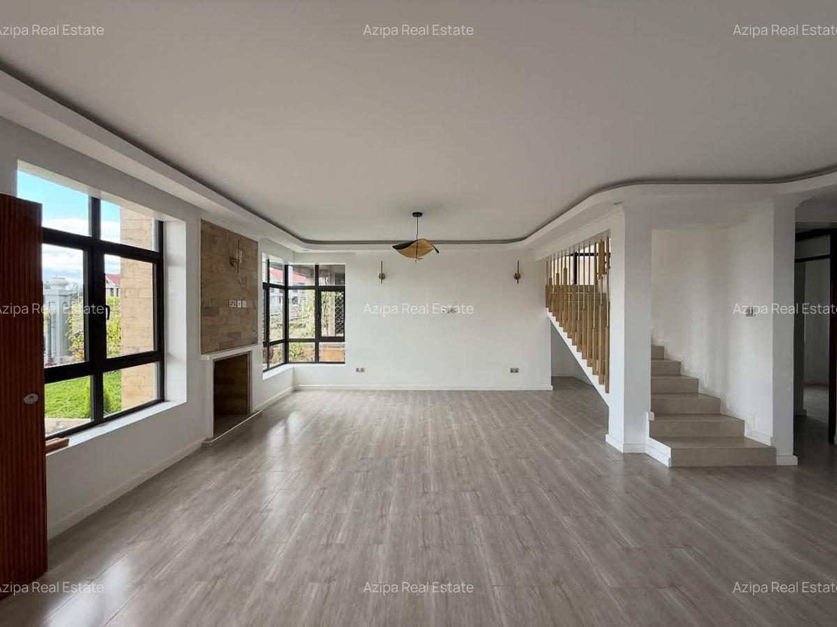 4 Bed Townhouse with En Suite at Namanga Road - 16