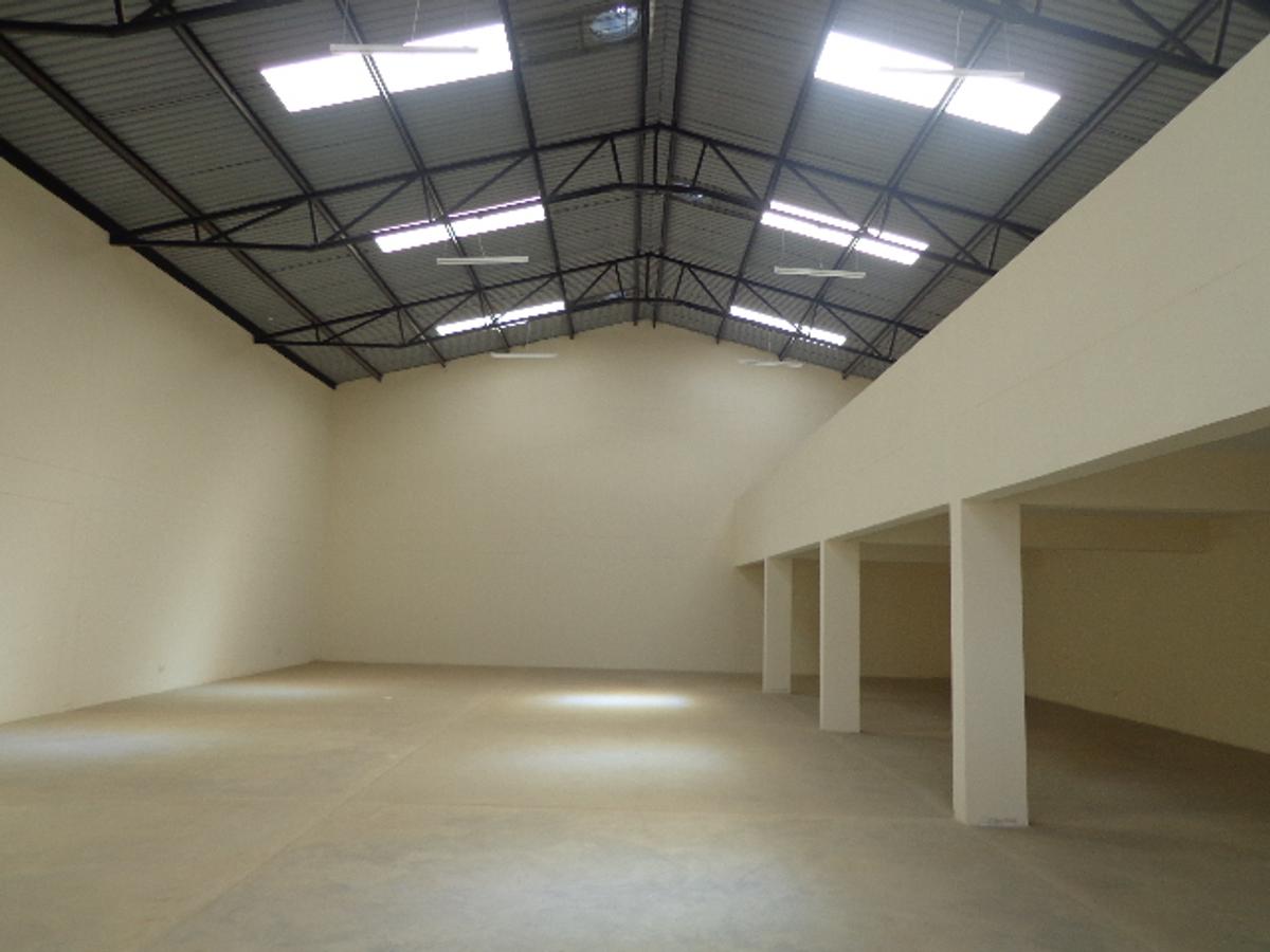 Warehouse with Service Charge Included in Mombasa Road - 10