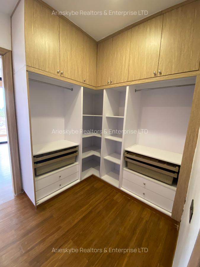 Serviced 4 Bed Apartment with En Suite in Spring Valley - 10