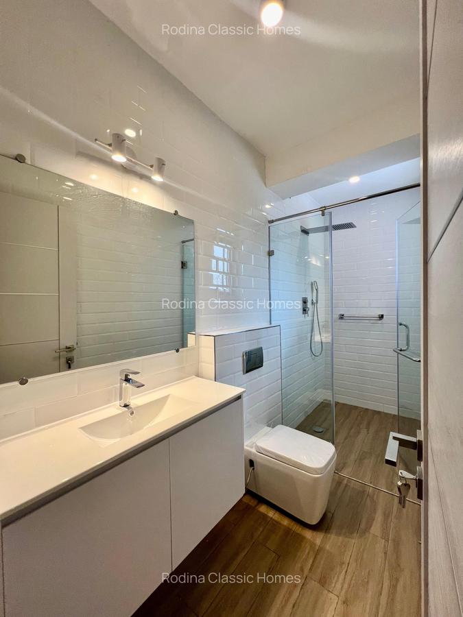 Serviced 3 Bed Apartment with En Suite in Kileleshwa - 16