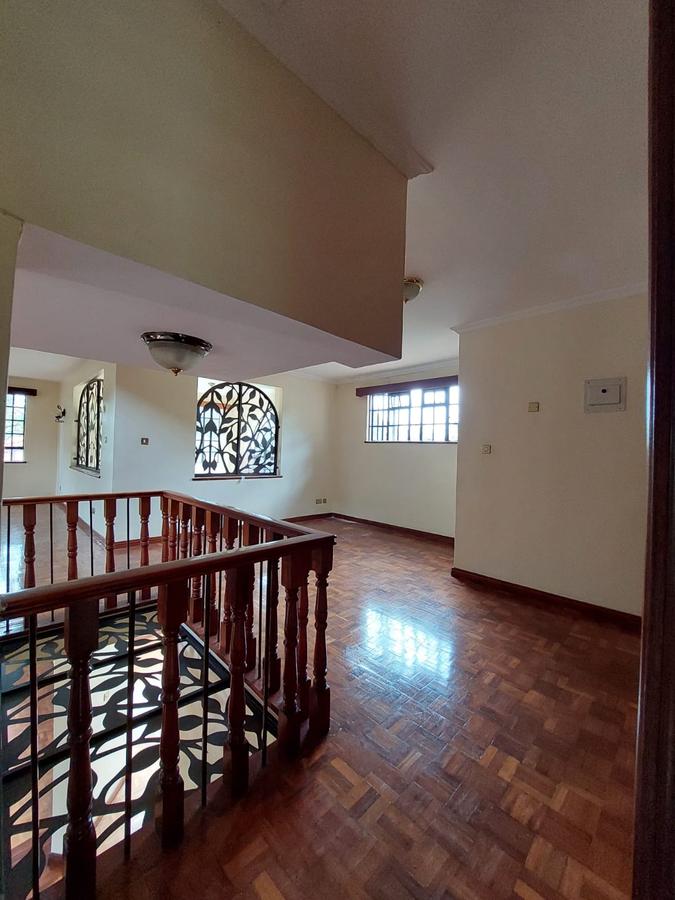 4 Bed House with Swimming Pool in Kitisuru - 14