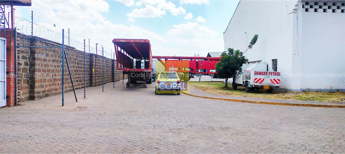 Warehouse in Embakasi - 17