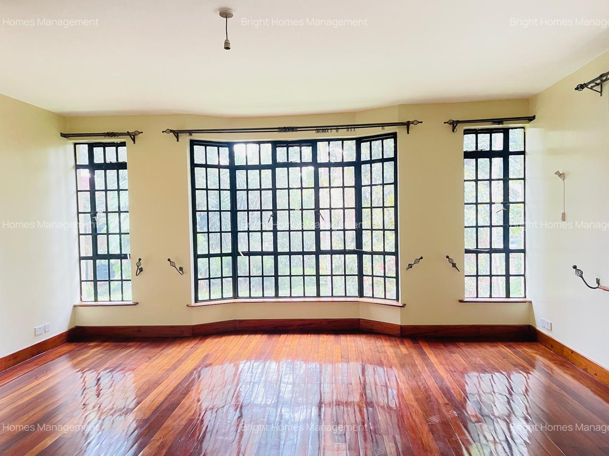 4 Bed Villa with En Suite in Muthaiga - 5