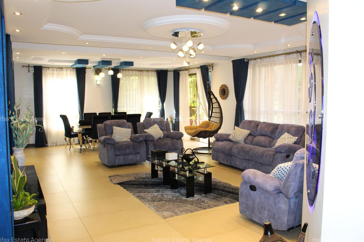 4 Bed Apartment with En Suite in General Mathenge - 3