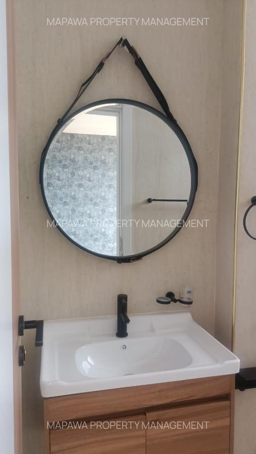 Serviced 3 Bed Apartment with En Suite in Brookside - 10