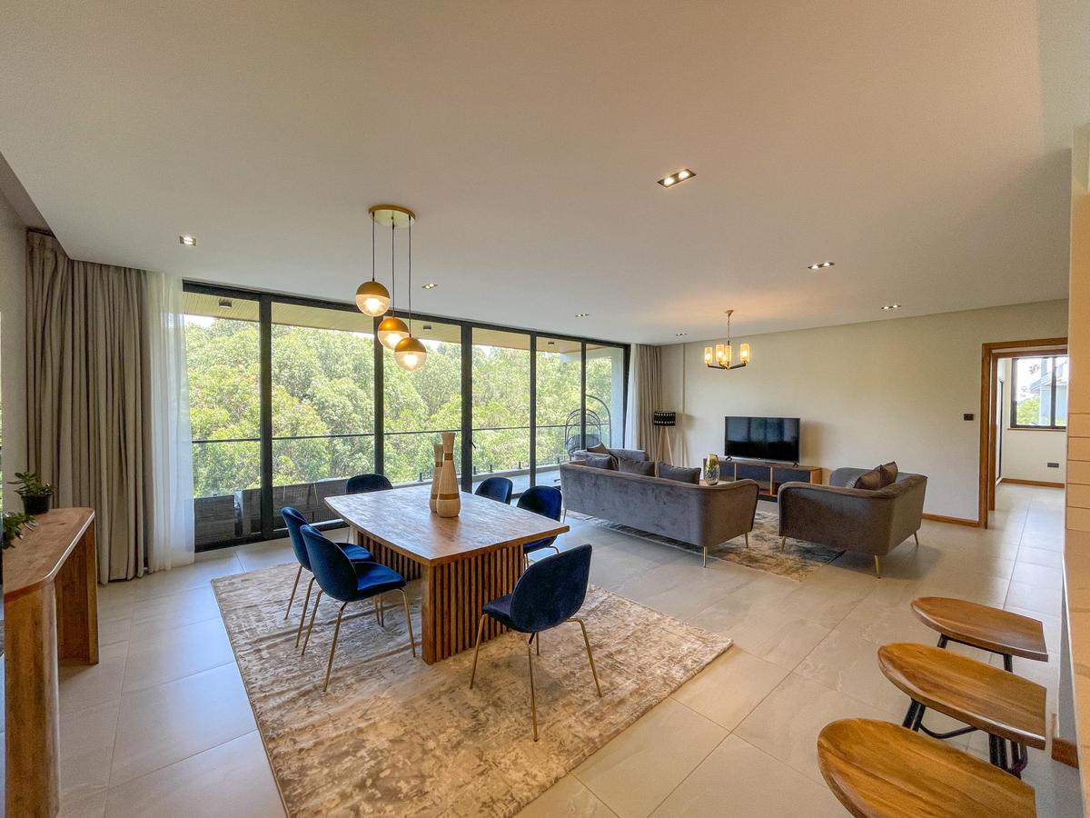Furnished 3 Bed Apartment with En Suite in Spring Valley