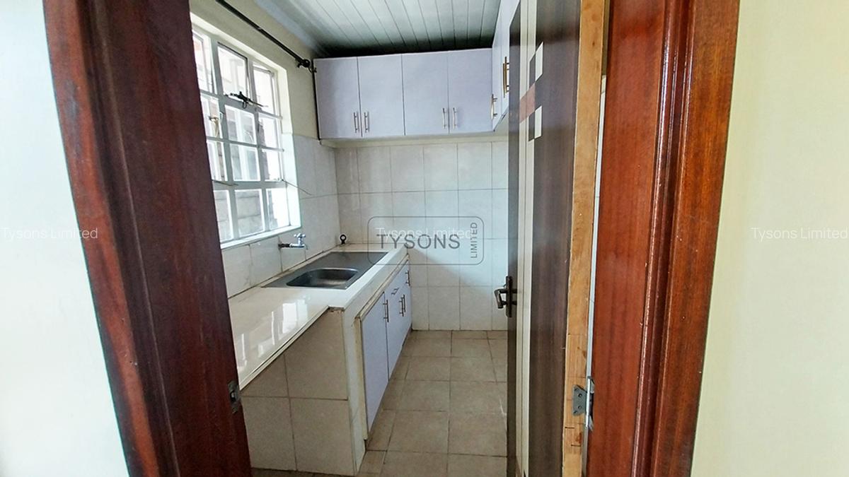 2 Bed Apartment with Parking in Nairobi West - 9