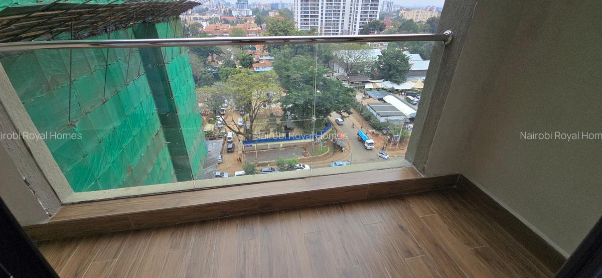 2 Bed Apartment with En Suite at Lavington Road - 19