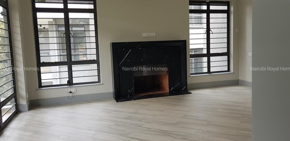 5 Bed Townhouse with En Suite at Kitisuru - 15