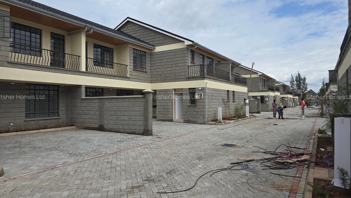 4 Bed Townhouse with En Suite in Mombasa Road - 1