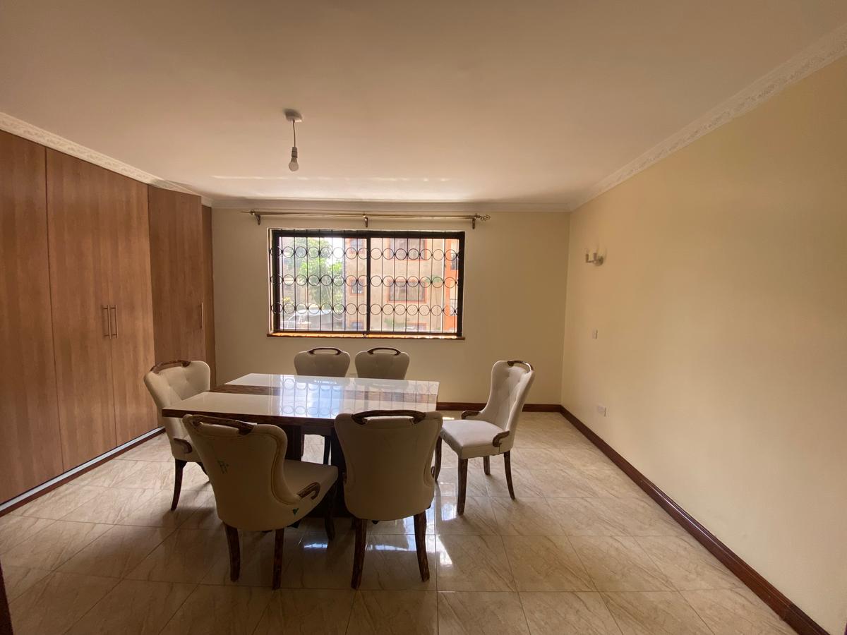 3 Bed Apartment with En Suite in Lavington - 19