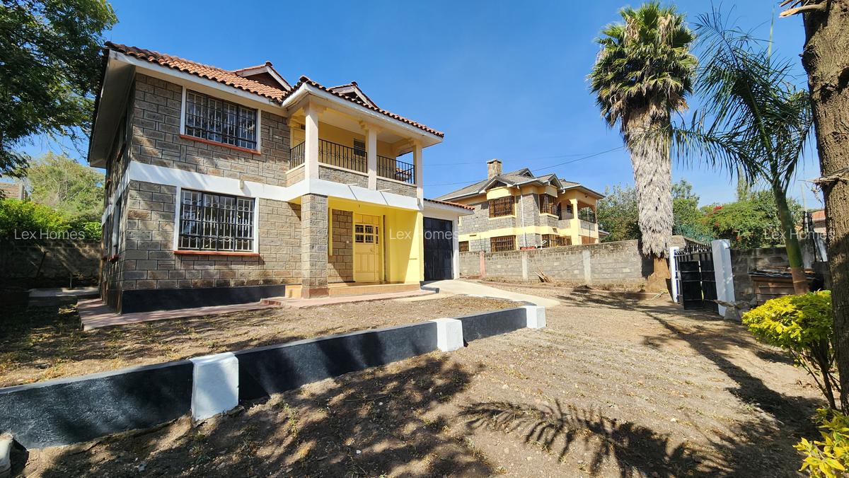 4 Bed House with En Suite at Rimpa Road - 2