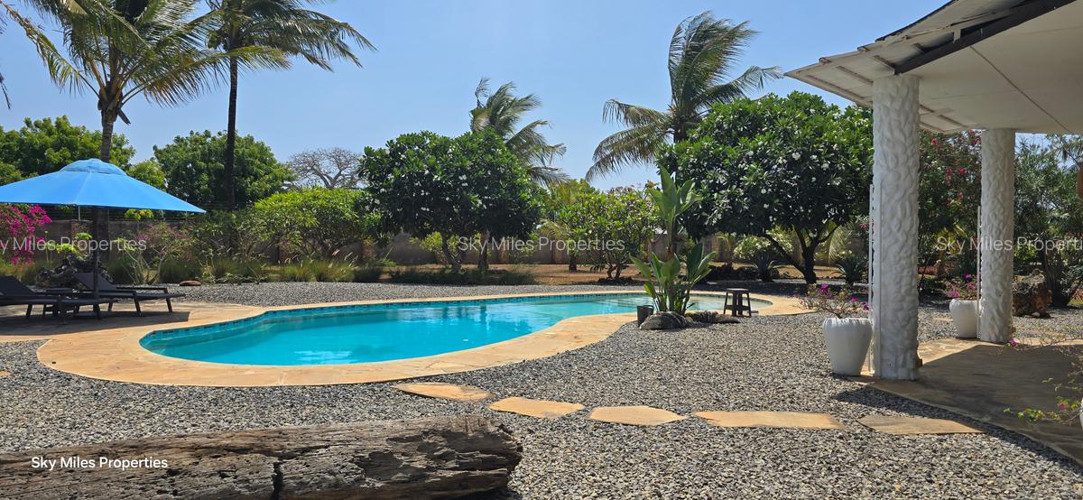 3 Bed Villa with En Suite at Kikambala - 12