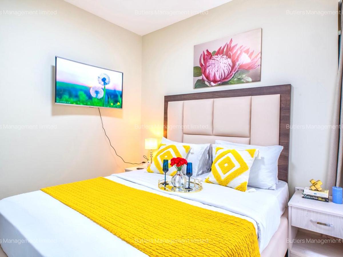 Serviced 2 Bed Apartment with En Suite in Riverside - 15