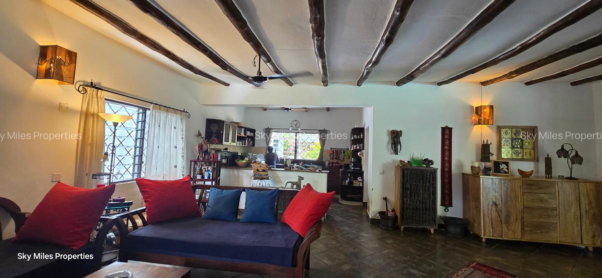 2 Bed Villa with En Suite at Mtwapa La-Marina - 6