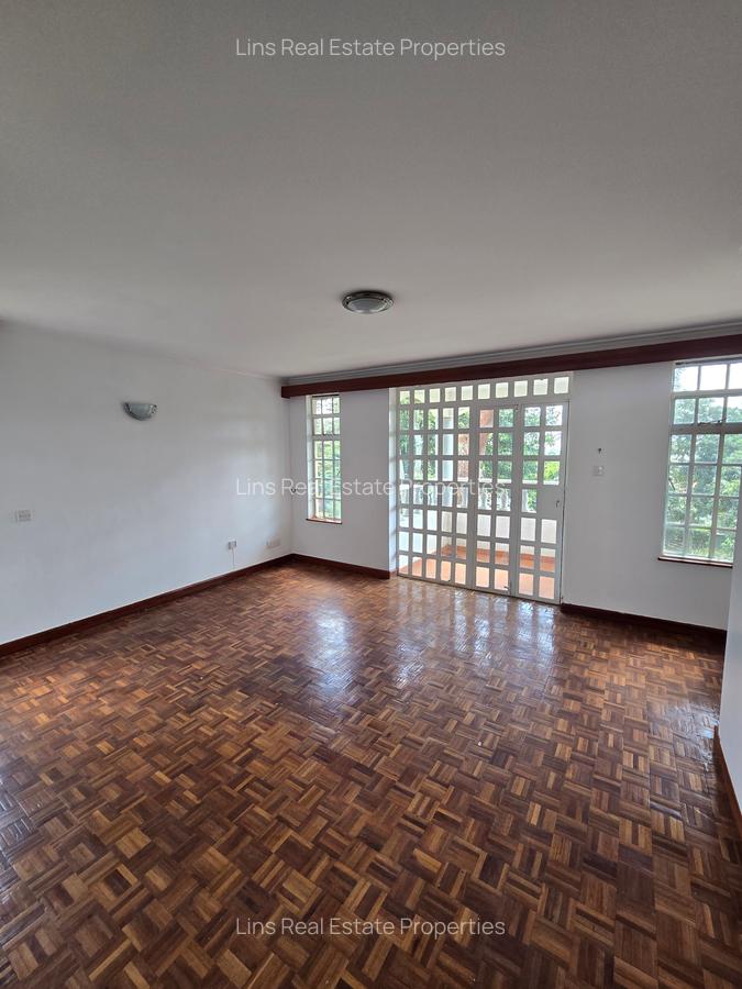 5 Bed Townhouse with En Suite in Rosslyn - 19